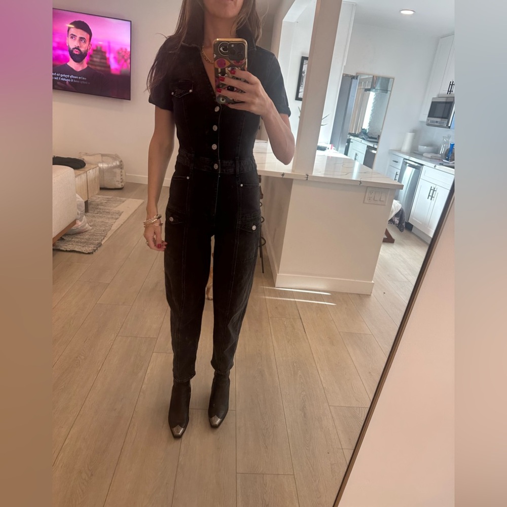 PAIGE Black Short-Sleeve Jumpsuit - Picture 5 of 6